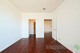 8349 Blackburn Ave #302 — Photo 14