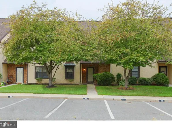 106 Allens Ln, Mullica Hill, NJ 08062