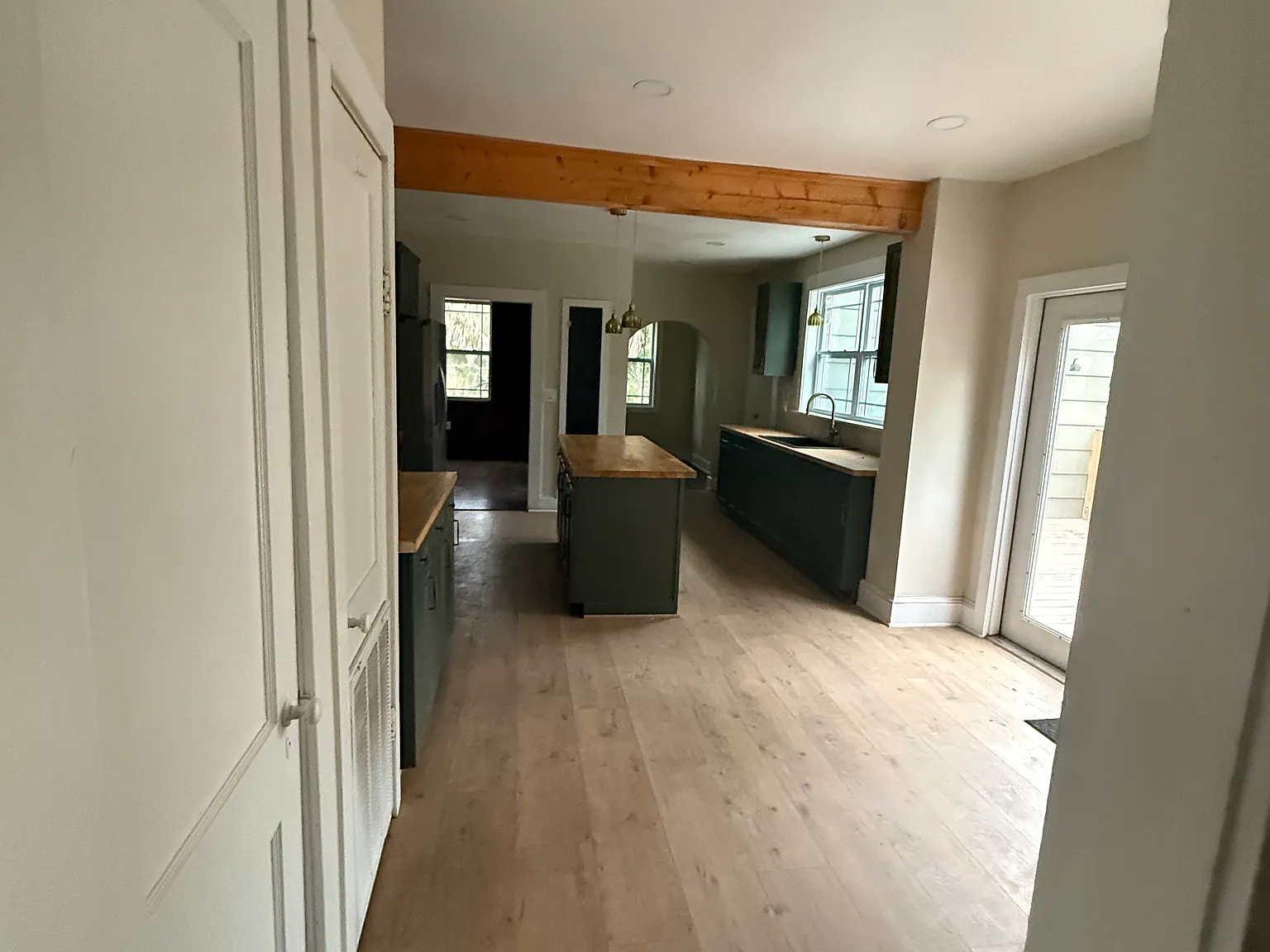 NW Madison St, Lake City — Photo 1