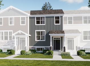 417 Red Oak Cir, Volo, IL 60020