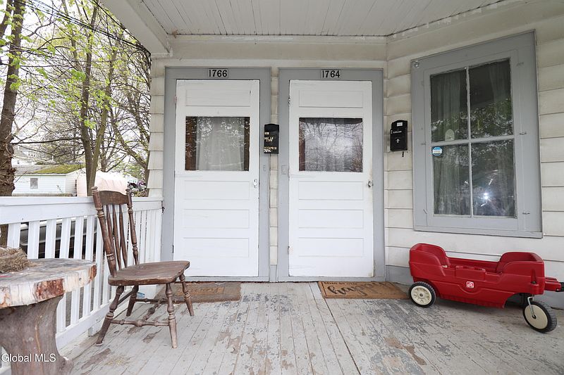 3rd image of 1764 Avenue B