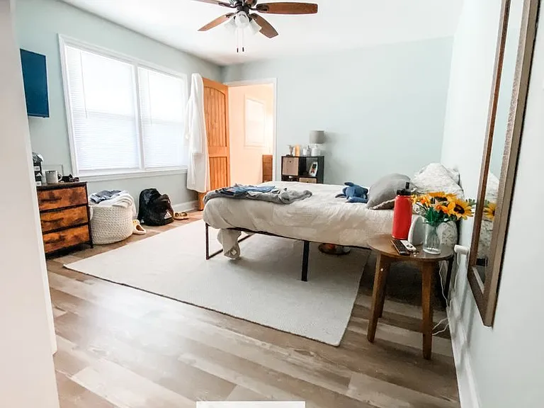 203 E Florida St — Photo 9