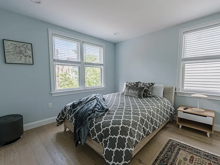 58 Governor St #2 — Photo 6