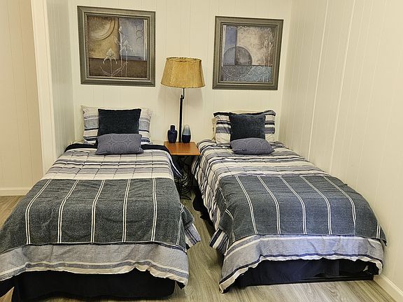 5th image of 129 Fm 4561