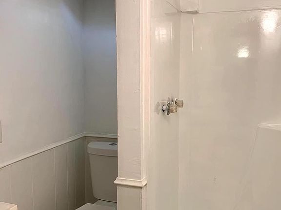 5th image of 220 N Potomac St #4-B