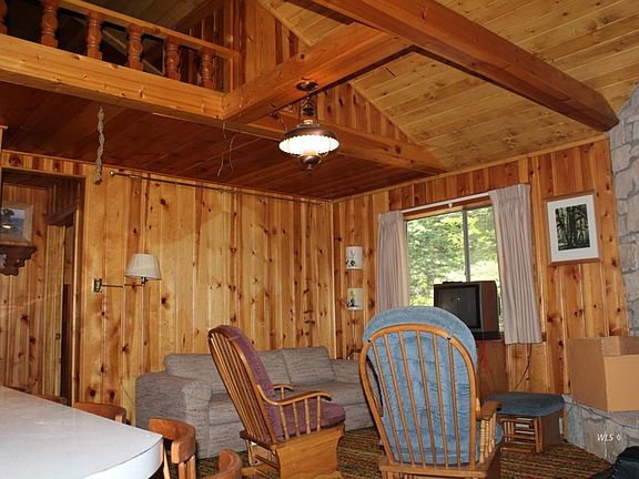 4th image of 107 Columbine Dr