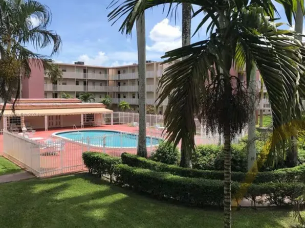 2800 NW 56th Ave APT E104, Lauderhill, FL 33313