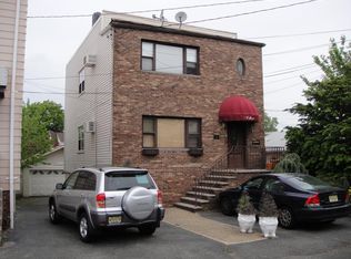 3 Arch Ave, Secaucus, NJ 07094