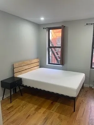 Rented by Lexington Properties LLC | media 2