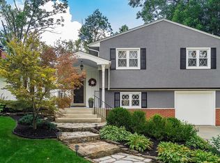 2497 Fishinger Rd, Columbus, OH 43221