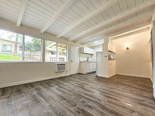 Floor plan 1-bedroom