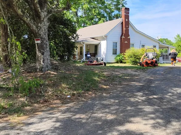 2950 Irish Potato Rd, Concord, NC 28025