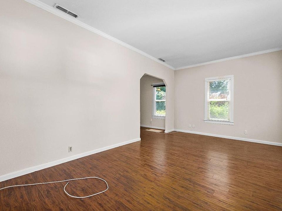 1st image of 24345 Red Spruce Ave