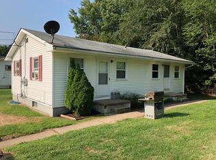 1622 & 1624 Acoma Dr, Akron, OH 44306