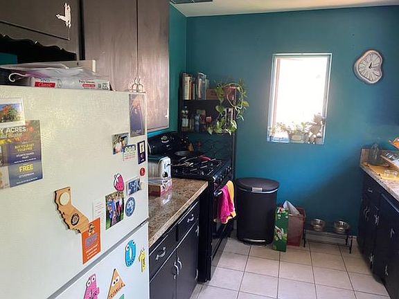 2nd image of 3952 Dove St #3952