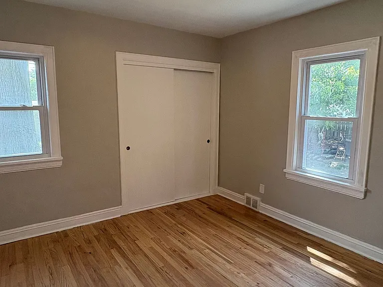 2507 Brookview Blvd — Photo 11