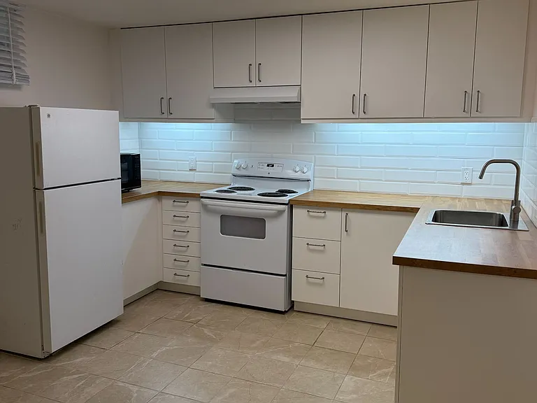 32 Heaver Dr — Photo 4