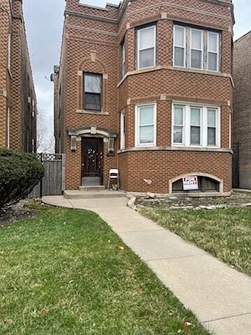 1st image of 1648 N Nagle Ave