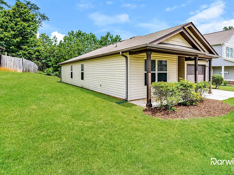 50 Briar Ridge Ln — Photo 2