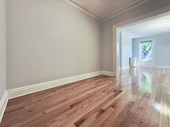 3rd image of 218 5th Ave Floor 2