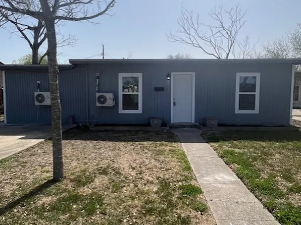 4942 Anthony St, Corpus Christi, TX 78415