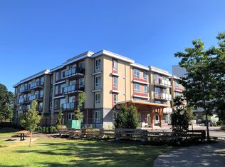 3816 Carey Rd, Saanich, BC V8Z 4C4