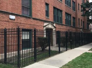 1827 E 72nd St #2B, Chicago, IL 60649