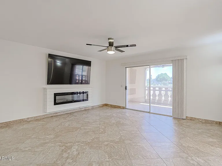 7920 E Camelback Rd #111 — Photo 11