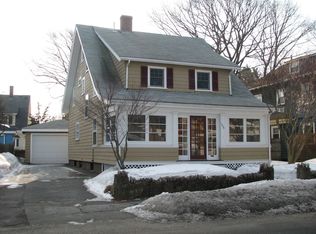1099 Humphrey St, Swampscott, MA 01907