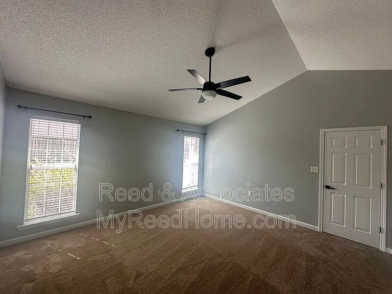 11625 Dempsey Dr — Photo 6