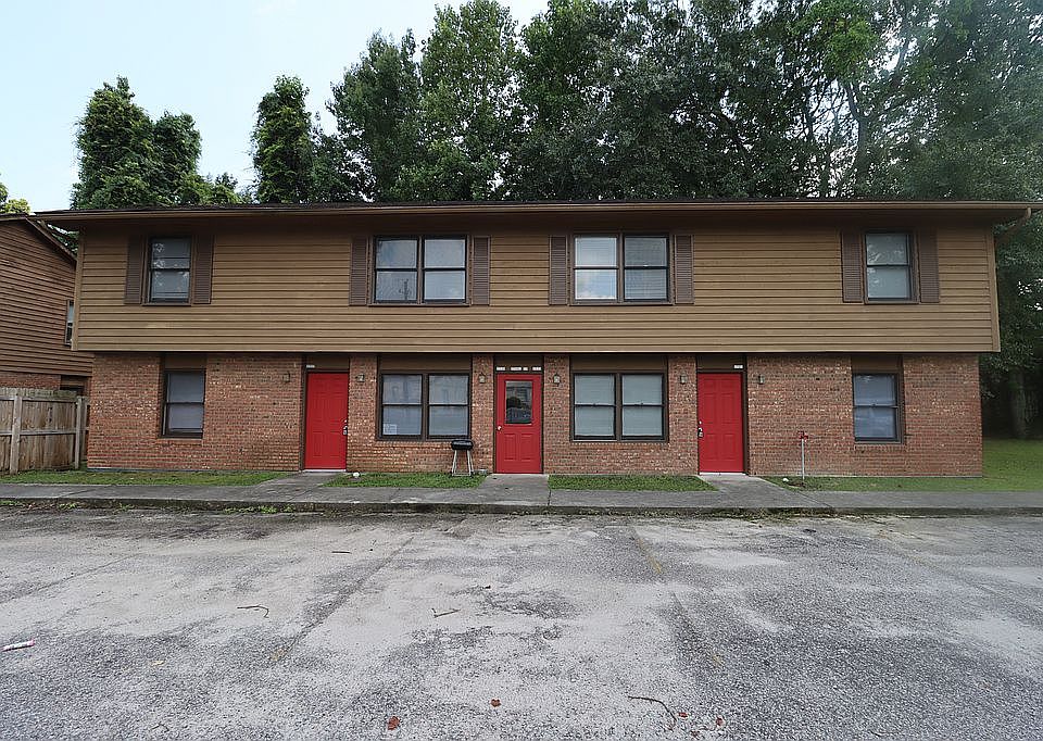 1st image of 1717-1723 Stahl St