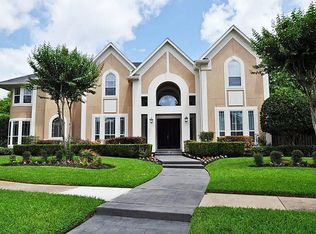 36 Inverrary Ln, Sugar Land, TX 77479