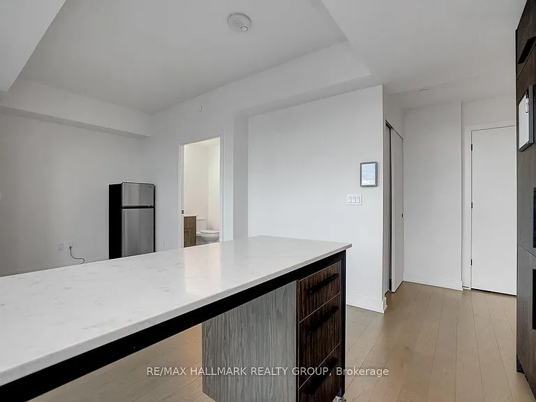 560 Rideau St #1106 — Photo 12