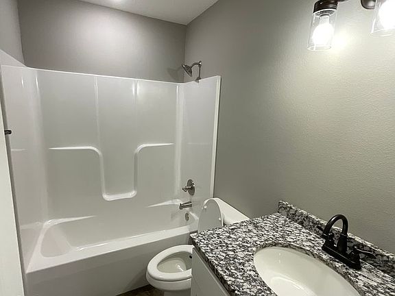 4th image of 205-207 S Byers Ave