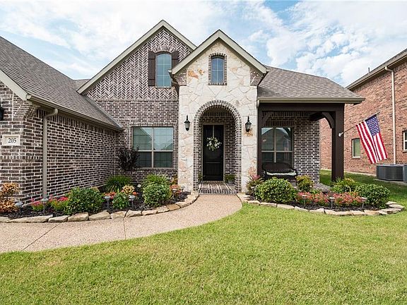 4th image of 205 Pleasant Hill Ln