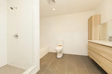 Rented by Link NY Realty