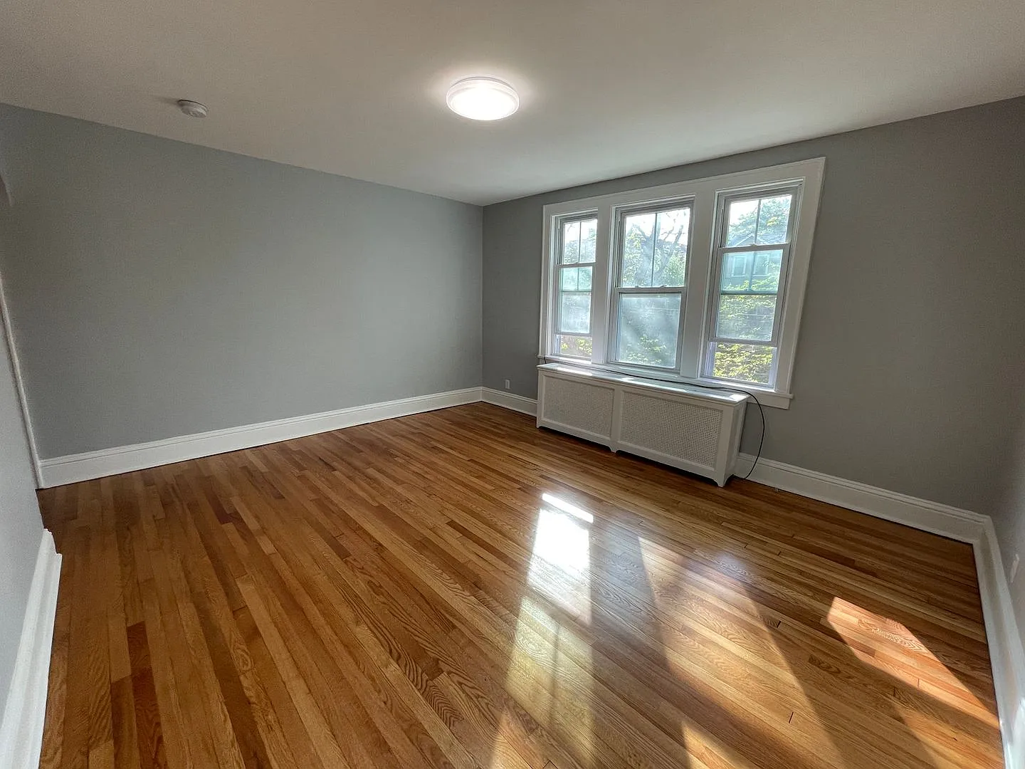 275 South Allen St — Photo 1