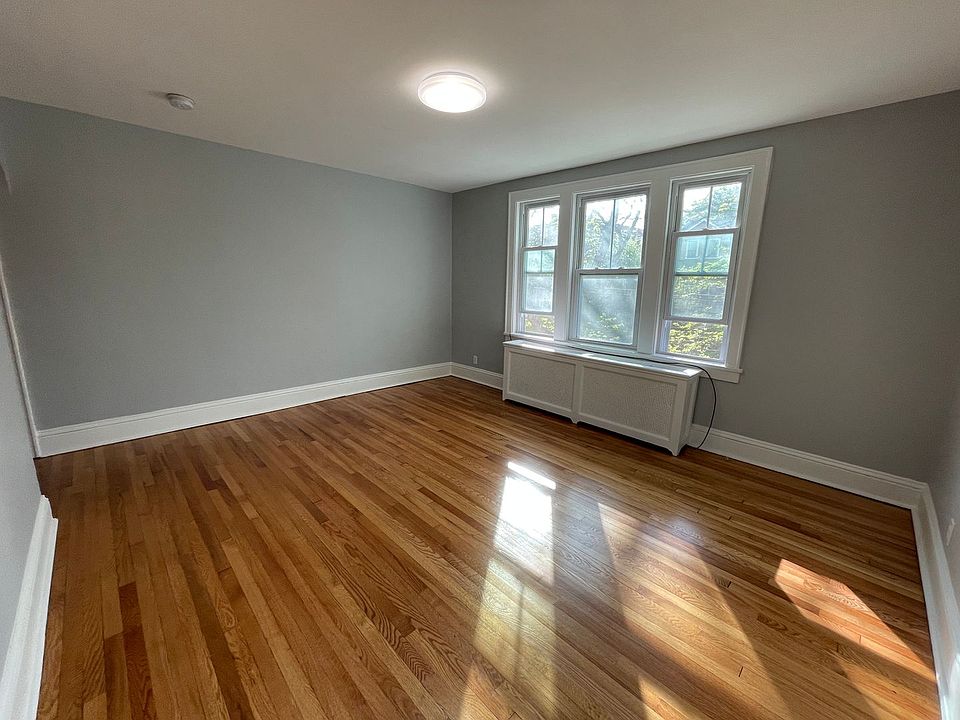 275 South Allen St 275 S Allen St Albany NY Zillow