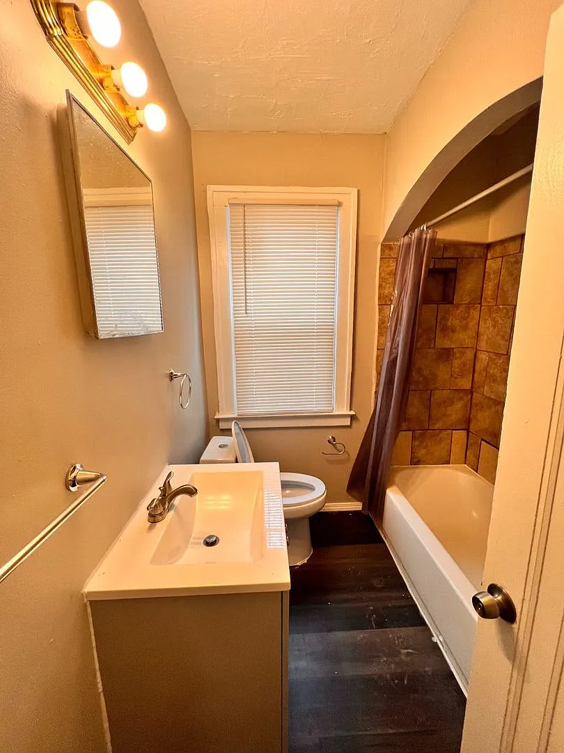 Section 8 welcome — Photo 3