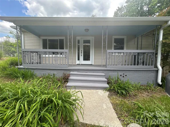 12 Penley Ave, Asheville, NC 28804