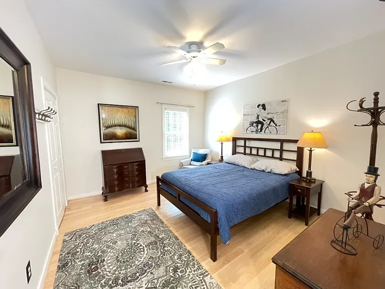 2338 New Market Rd — Photo 7