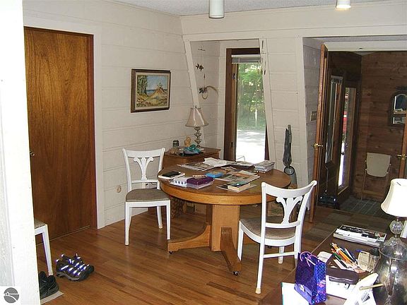 5th image of 6600 Franklin Woods Dr