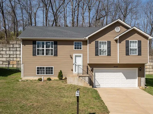 4753 Land Rush Dr, House Springs, MO 63051