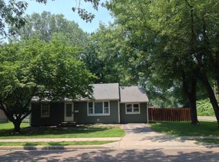 7600 Conser St, Overland Park, KS 66204