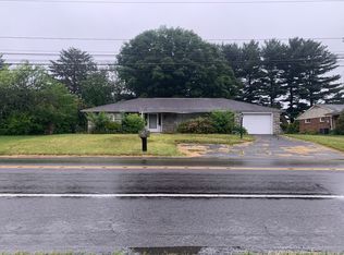 721 Millersville Rd, Lancaster, PA 17603