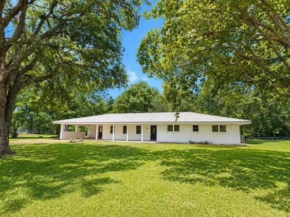 44220 Highway 445, Robert, LA 70455
