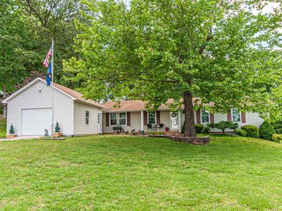 718 Crabtree Rd, Selmer, TN, 38375
