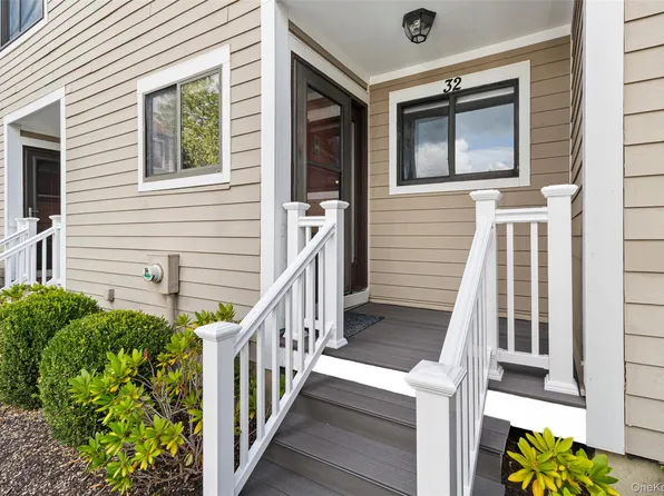 32 Park Drive, Mount Kisco, NY 10549