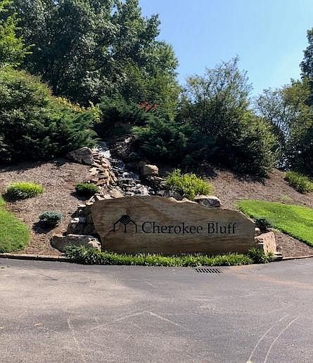 1st image of 1832 Cherokee Bluff Dr