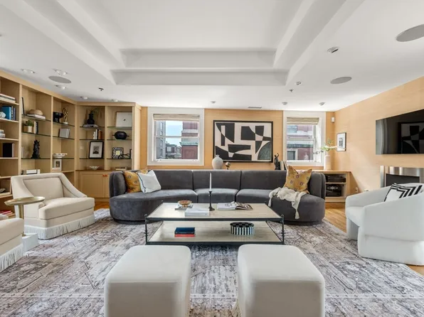 57 E Concord St APT 9, Boston, MA 02118